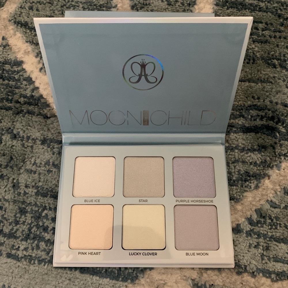 NIB Anastasia Beverly Hills Moon Child Glow kit